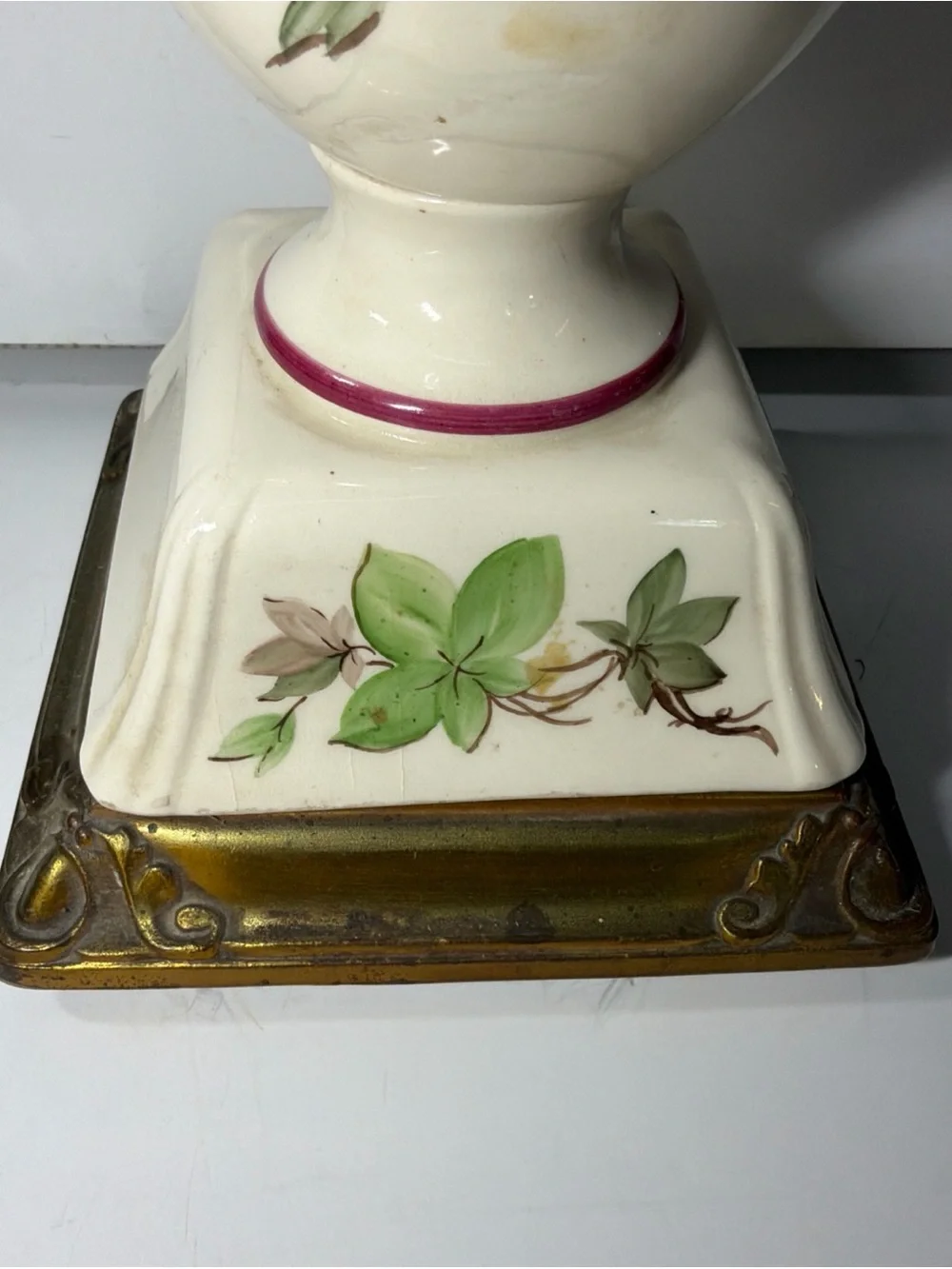 Vintage Floral Ceramic Table Lamp Urn Vase Style Hand Painted Ivy Design